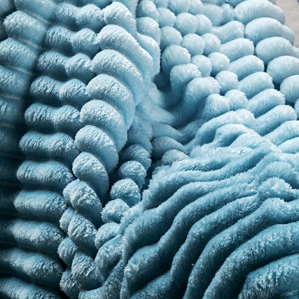 Aqua