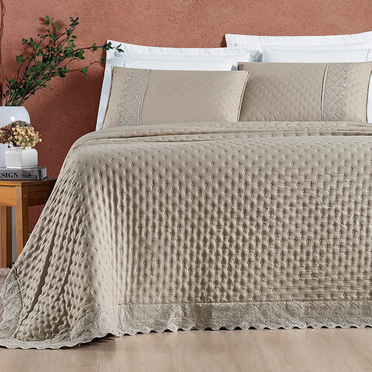 Taupe