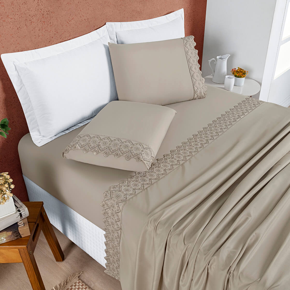 Taupe