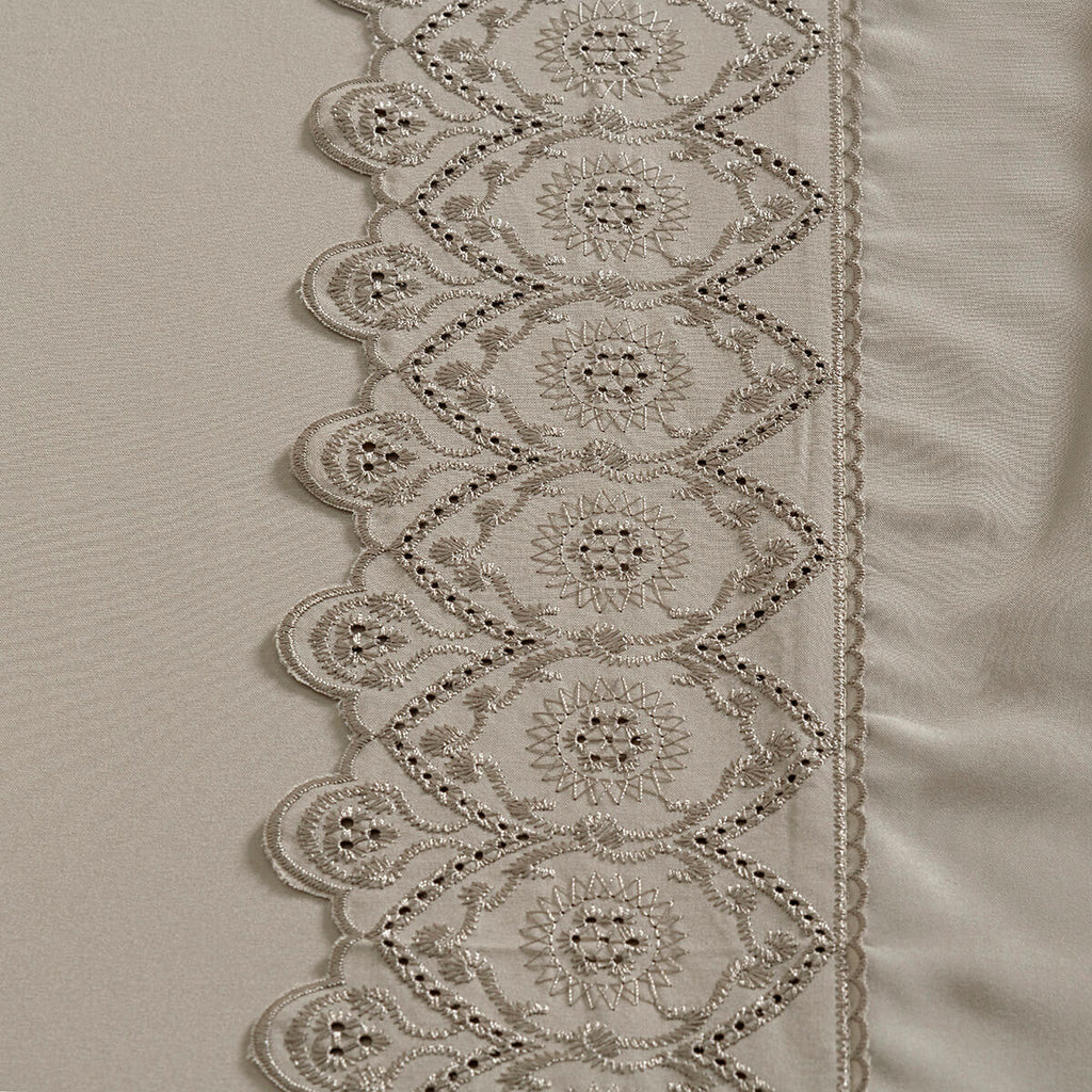 Taupe