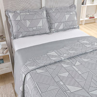 Colcha Casal Bouti Slim Dupla Face Matelada com Acabamento em Ondas